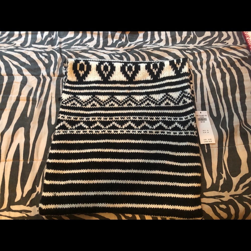 brand new hollister scarf .